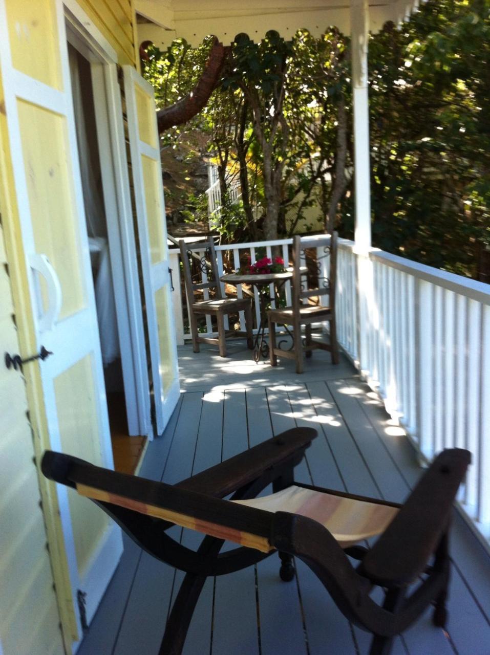 Treehouse Cottage Five Islands Village エクステリア 写真